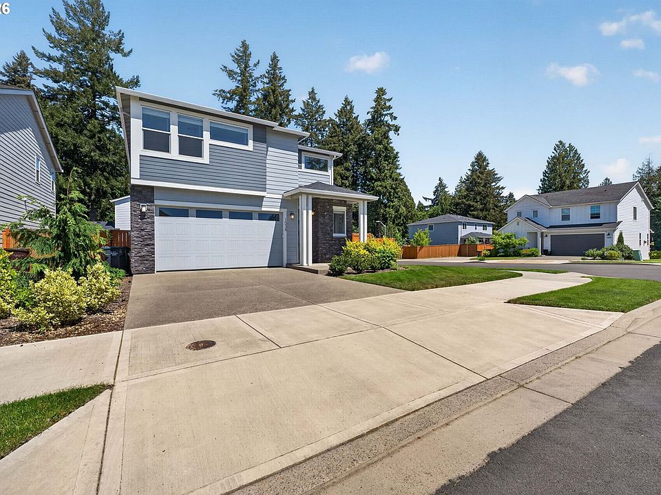 1st image of 1534 NE 12th Pl
