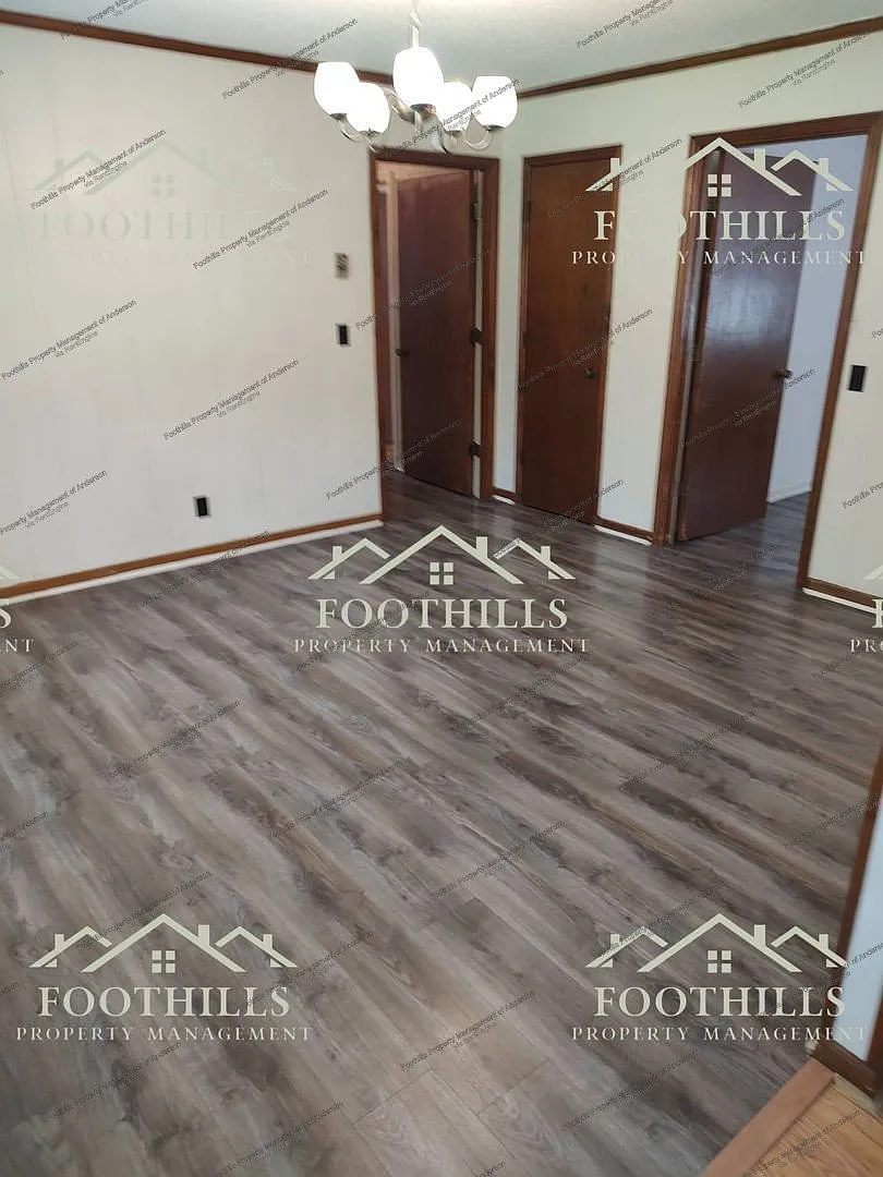 3 bed, 1.5 bath, $1,395 — Photo 4