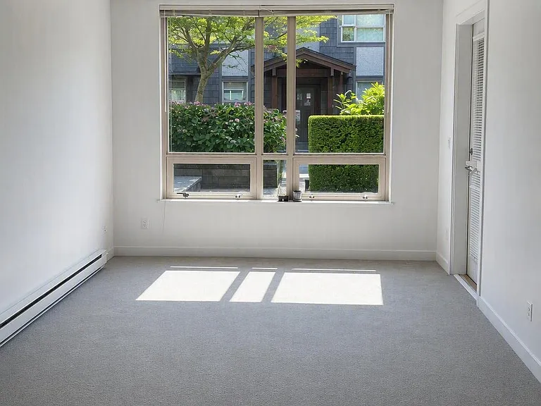 3233 Wesbrook Mall — Photo 13