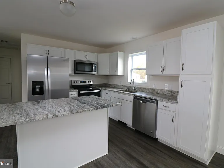 5 Welch Dr E — Photo 12