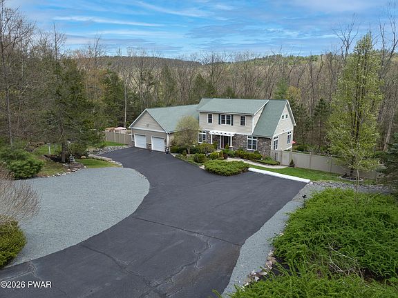 3rd image of 117 Foster Hill Rd