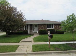 2703 28th Ave, Kenosha, WI 53140