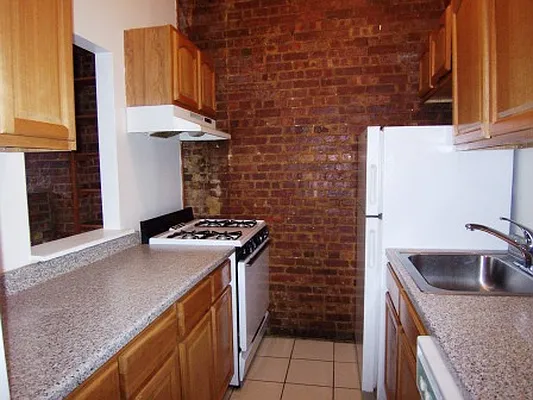 Rented by City Apt Group LLC | media 26