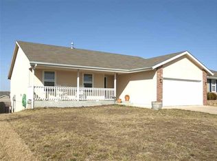 7024 SW 19th Ln, Topeka, KS 66615