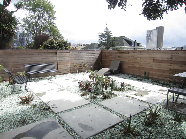 2159 California St #6 — Photo 20