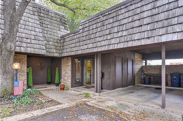 1st image of 3025 Hulen Ct