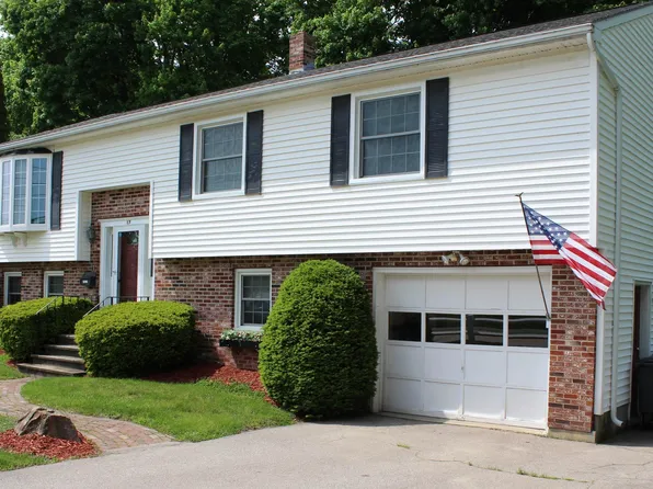 17 Pleasant Street, Pembroke, NH 03275