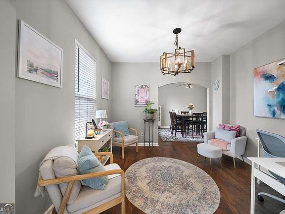 5th image of 508 Chestnut Walk