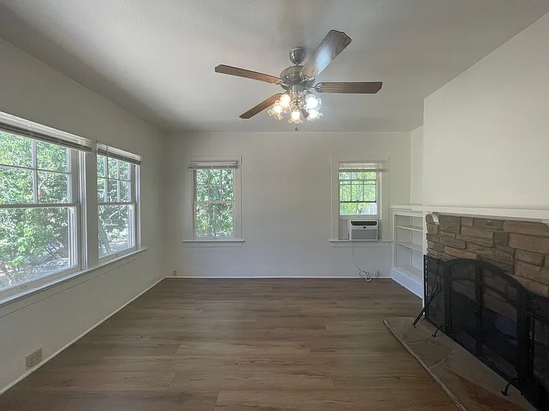 9230 Curbaril Ave — Photo 1
