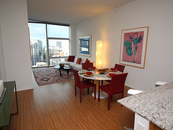 2nd image of 212 E Illinois St #18