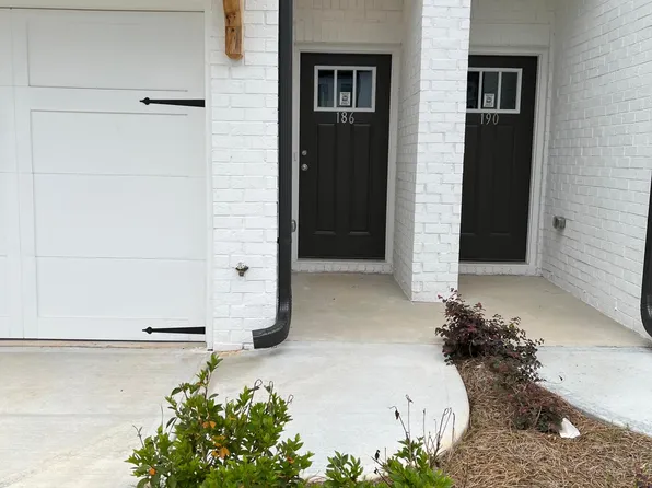 186 Auburn Valley Way, Auburn, GA 30011