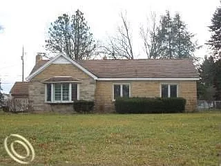 3368 Grange Hall Rd photo 1