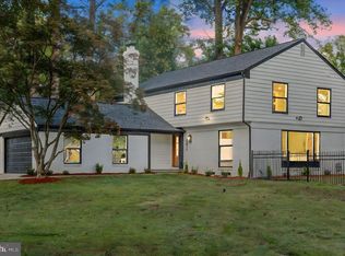 8511 Hunter Creek Trl, Rockville, MD 20854