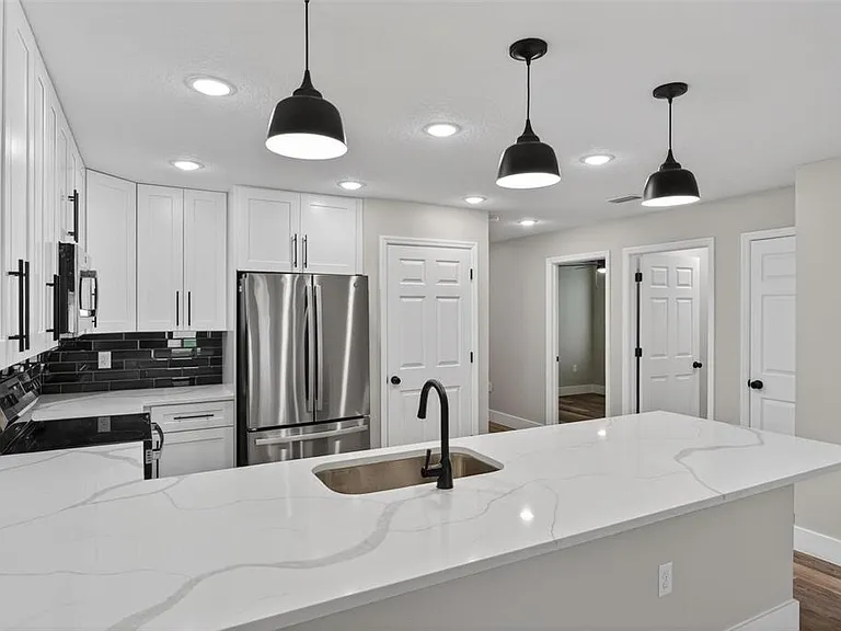 32635 Vista Ave — Photo 9