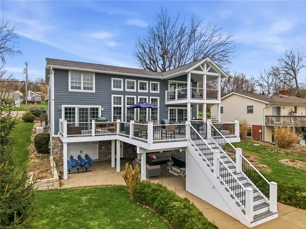 702 Latonka Dr, Mercer, PA 16137