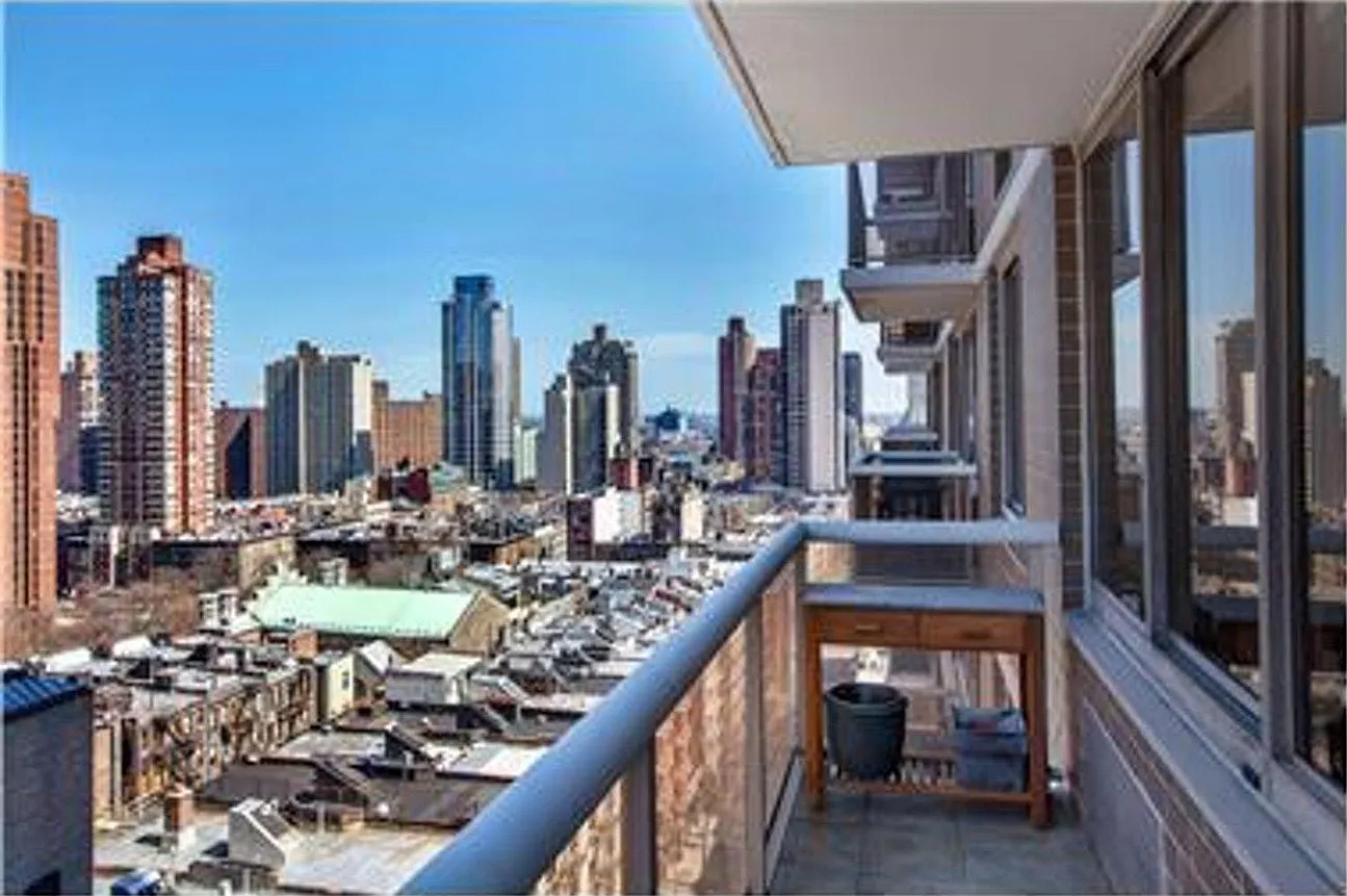 200 East 89th Street — Photo 3