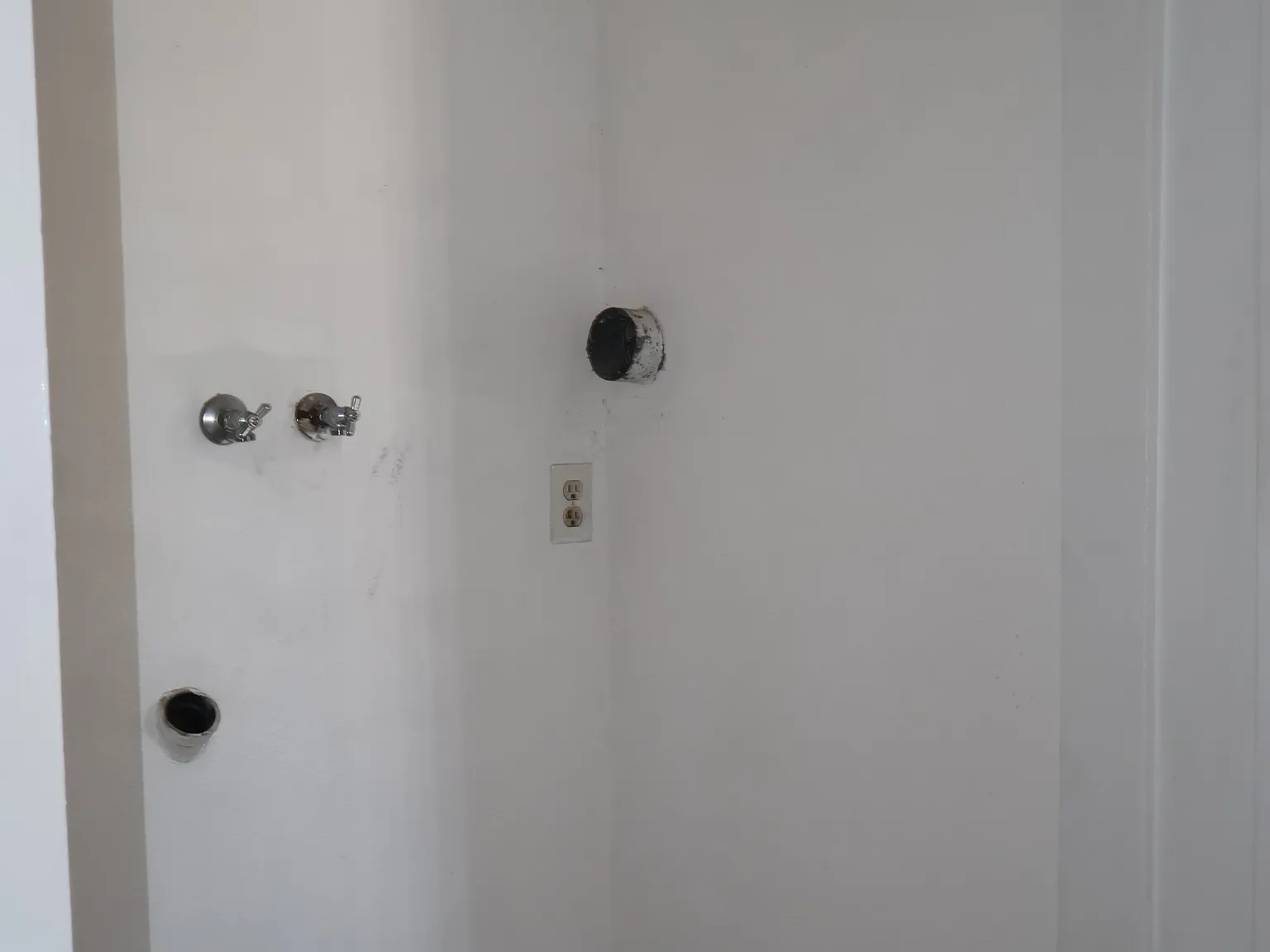 2 bed, 1004 sqft, $2,600 — Photo 4