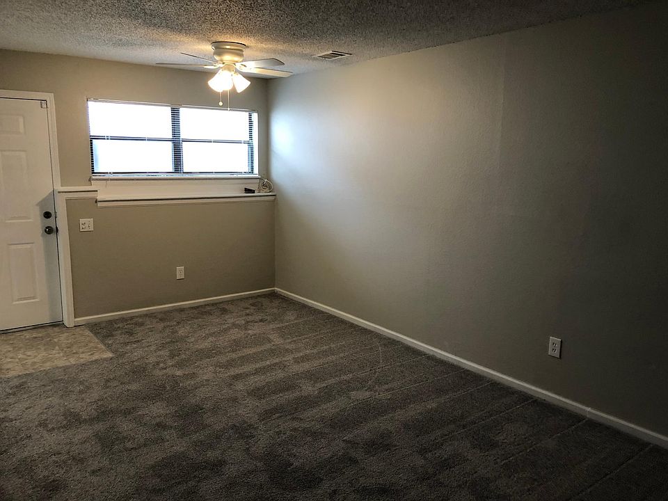 2nd image of 8706 NW 82nd St #B