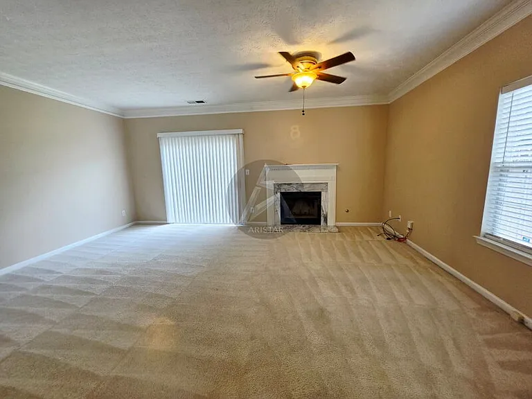 4319 Thorngate Ln — Photo 6