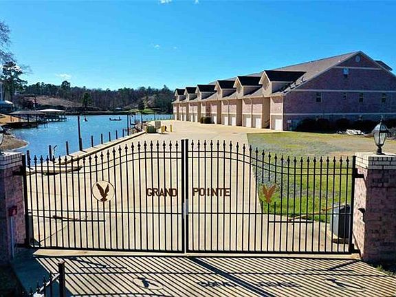 5th image of 532 B 4 Grandpoint #B4