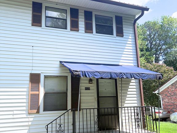 2nd image of 6919-6929 Robinson Dr