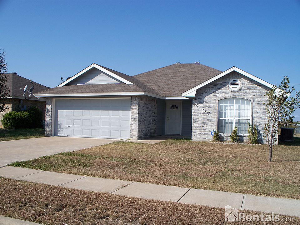 1st image of 2407 Huckleberry Dr