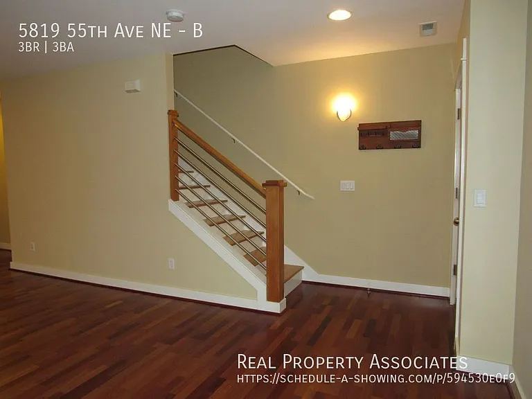 5819 55th Ave NE #B — Photo 13