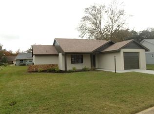 10428 Pineneedles Dr, New Port Richey, FL 34654