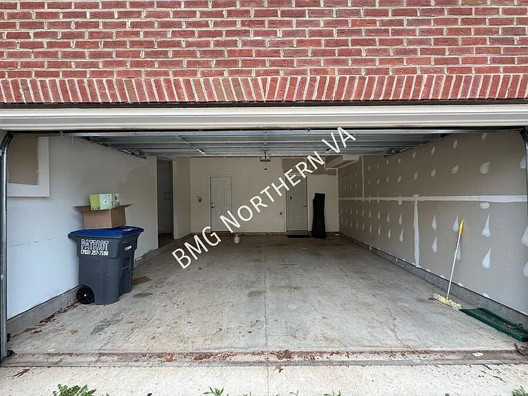20647 Erskine Ter — Photo 35