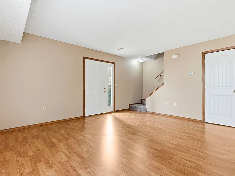 1905 S Ingram Mill Rd #8 — Photo 7