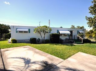 1577 E Elaine Cir, West Palm Beach, FL 33417