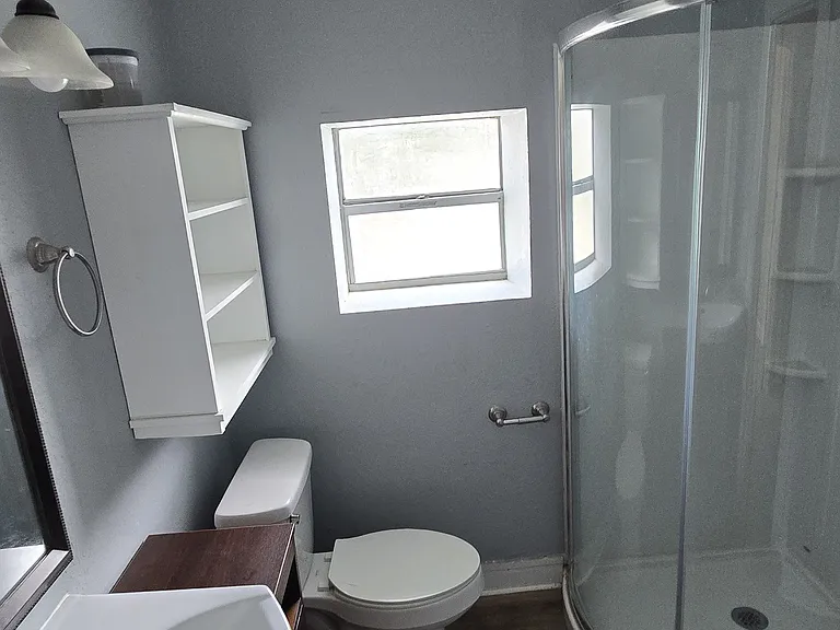 4402 Old Road 37 — Photo 4