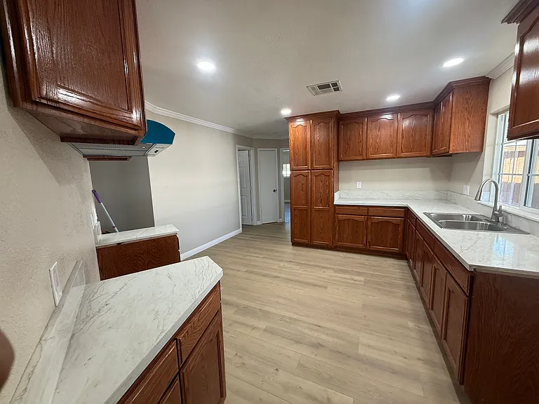 5711 Columbia Way #57 — Photo 7