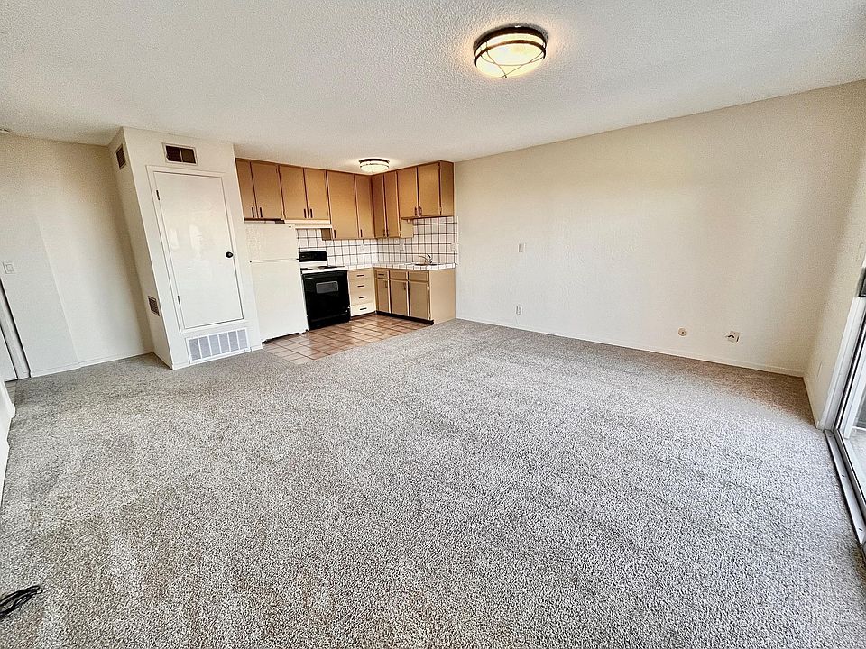 Living Room & Kitchen.