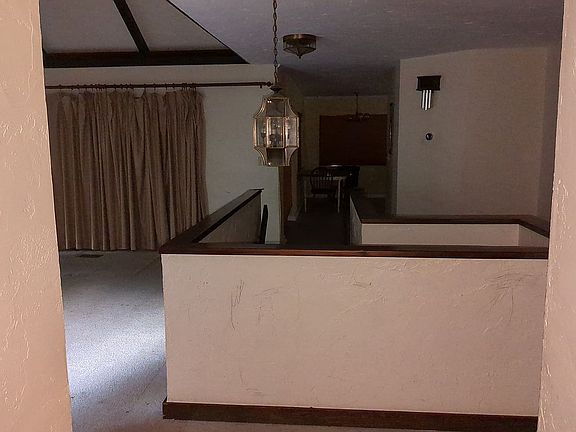 Entry to living room