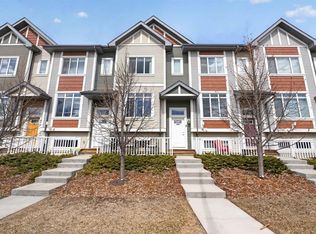 320 Secord Blvd NW #9, Edmonton, AB T5T7E8