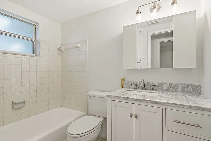 417 Milwaukee Ave — Photo 13