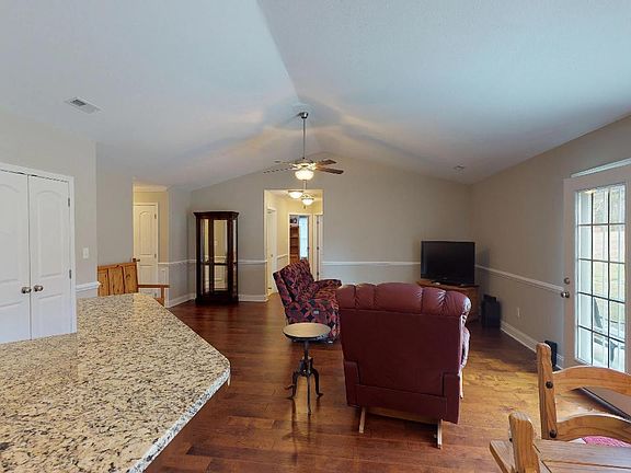 3rd image of 6511 Ball Rd