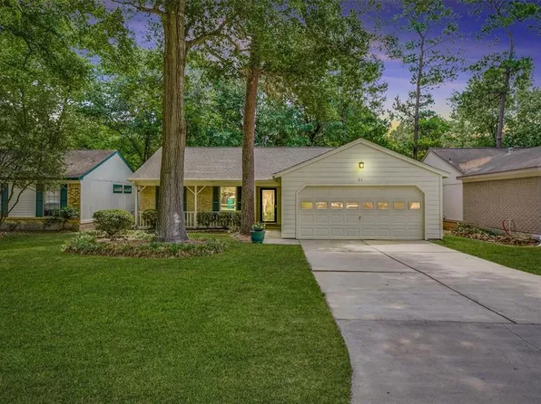 21 E Brookberry Ct, Spring, TX 77381