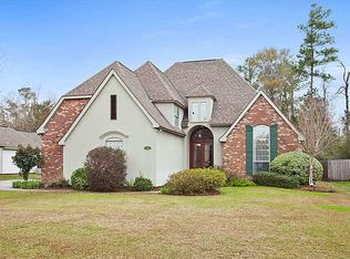 1025 Tallowtree Dr, Mandeville, LA 70448