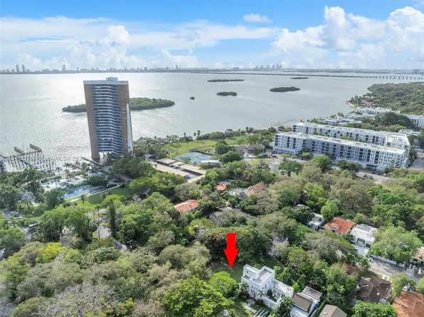 708 NE 68th St, Miami, FL 33138