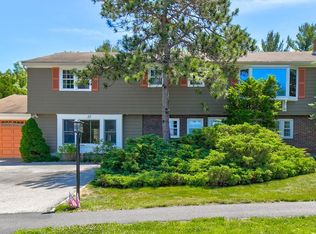 27 Mohawk St, Danvers, MA 01923