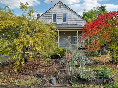 6738 SE 62nd Ave, Portland, OR, 97206