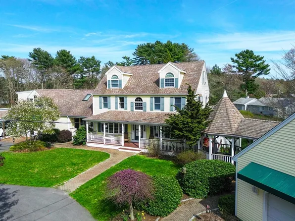 325 Mendall Rd, Acushnet, MA 02743