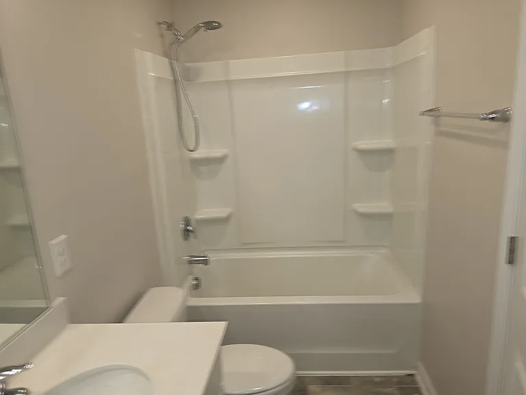 329 Sheila Silver Dr — Photo 4