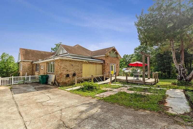 963 B St, Crestview, FL 32536 Zillow