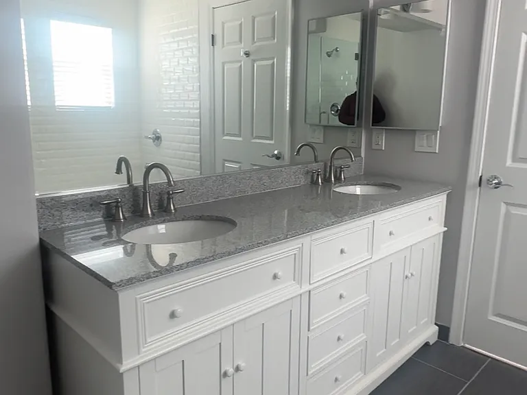 5224 Corteen Pl #4 — Photo 17