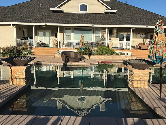 5th image of 9100 Woodview Dr