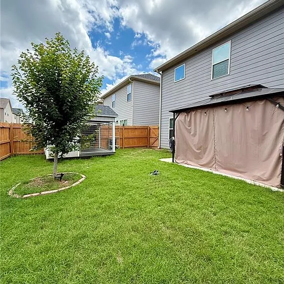 2614 Lovejoy Crossing Ln — Photo 17