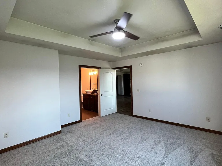 2605 W Sudbury St — Photo 52